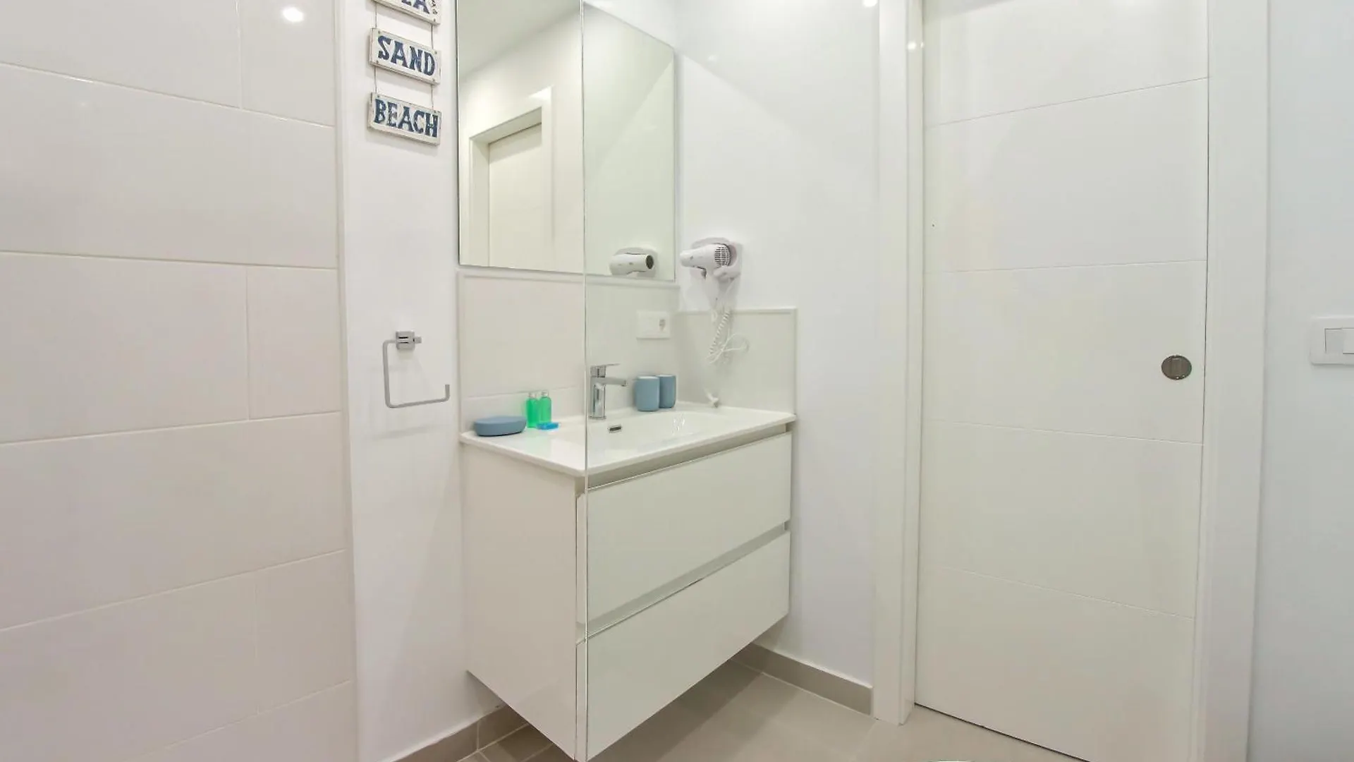 Kate Duque Fantastic Apartment With Lovely Pool Costa Adeje   Costa Adeje (Tenerife)